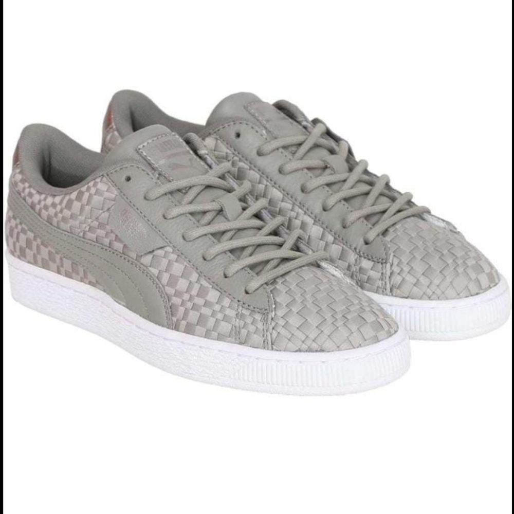 - Gray Woven Puma Sneakers